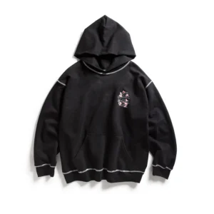 Assc Hoodie with contrasting stitching – black
